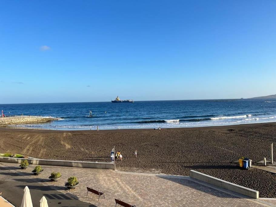 Pieds Dans L'Eau - Vue Sur Mer - Playa De Меленара Экстерьер фото